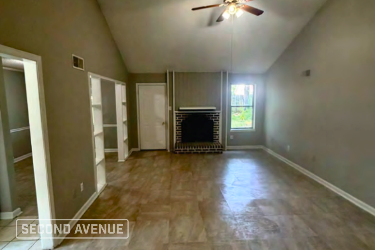4417 Morgantown Cv - Photo 4 of 15