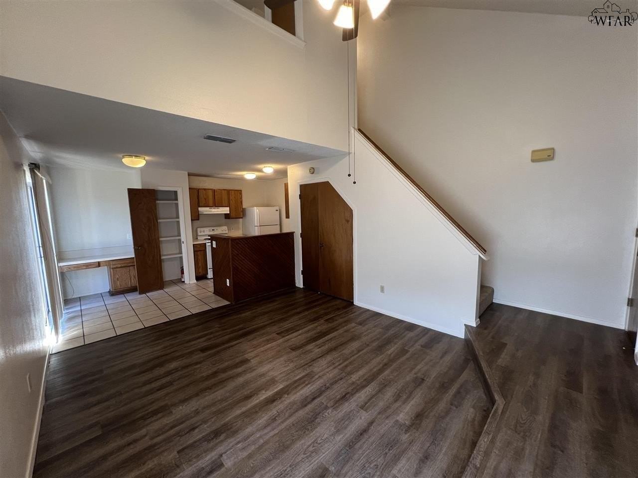 4501 Mistletoe Dr #A - Photo 2 of 14