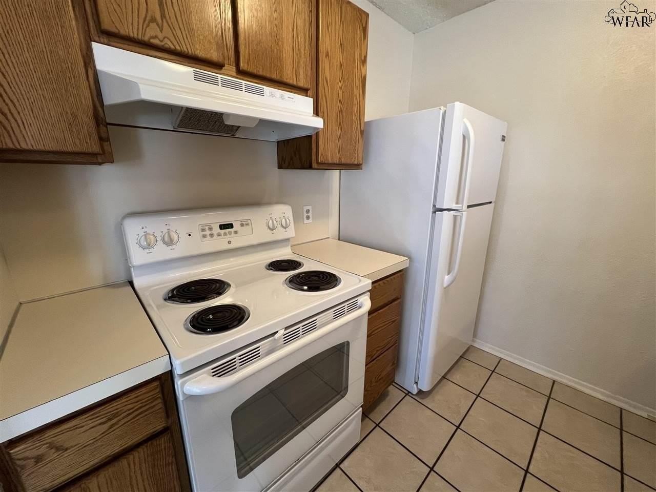 4501 Mistletoe Dr #A - Photo 5 of 14