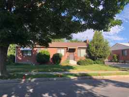 featured image of 5894 S Kingston Way