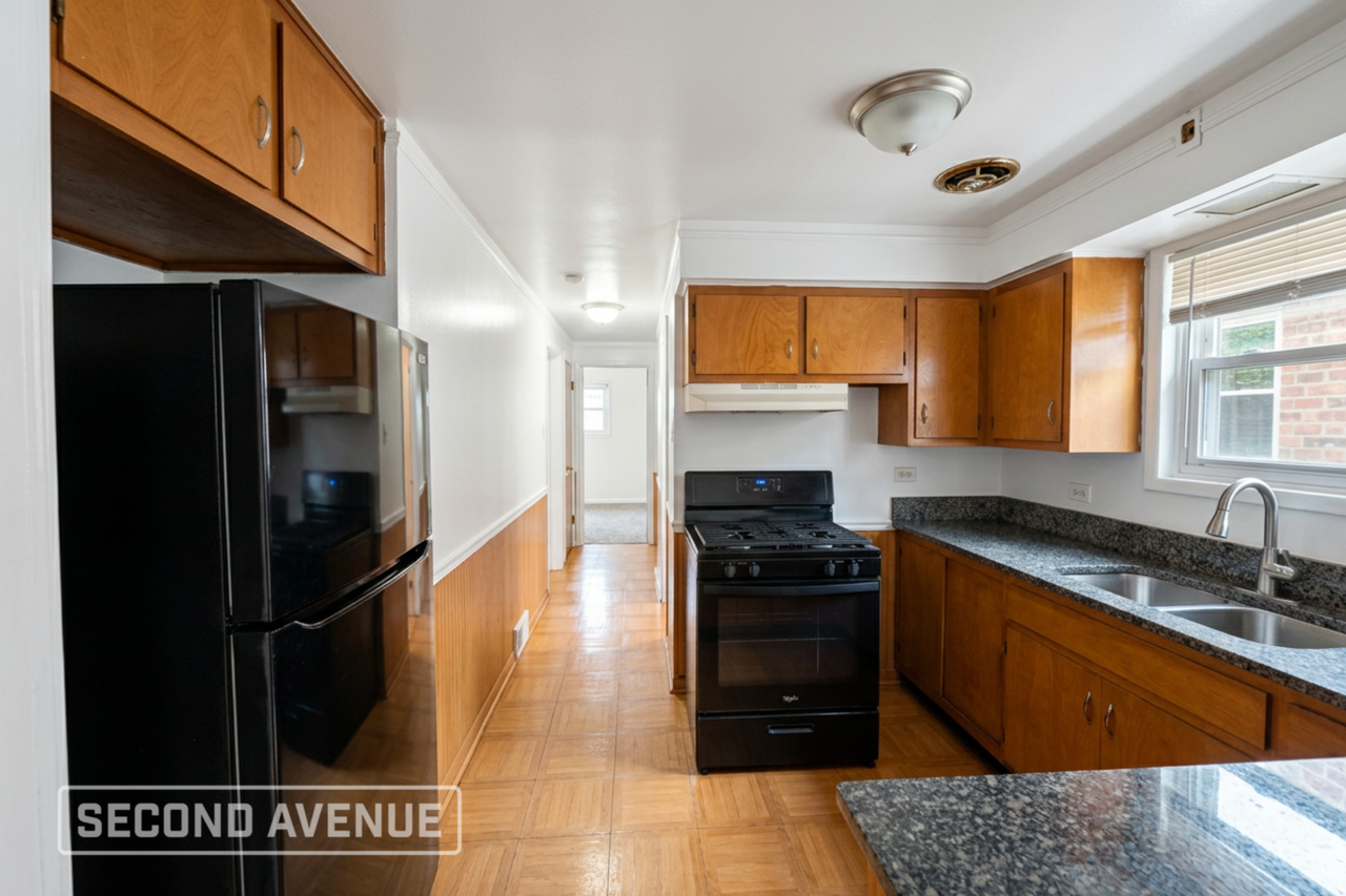 10935 S Buffalo Ave - Photo 5 of 17
