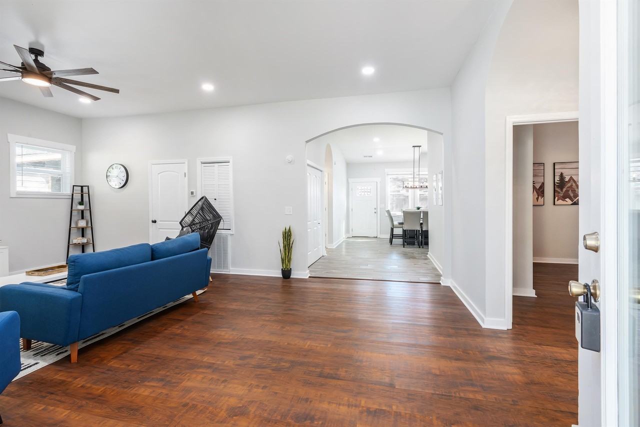 209 Beirne Ave Nw #1 - Photo 2 of 16