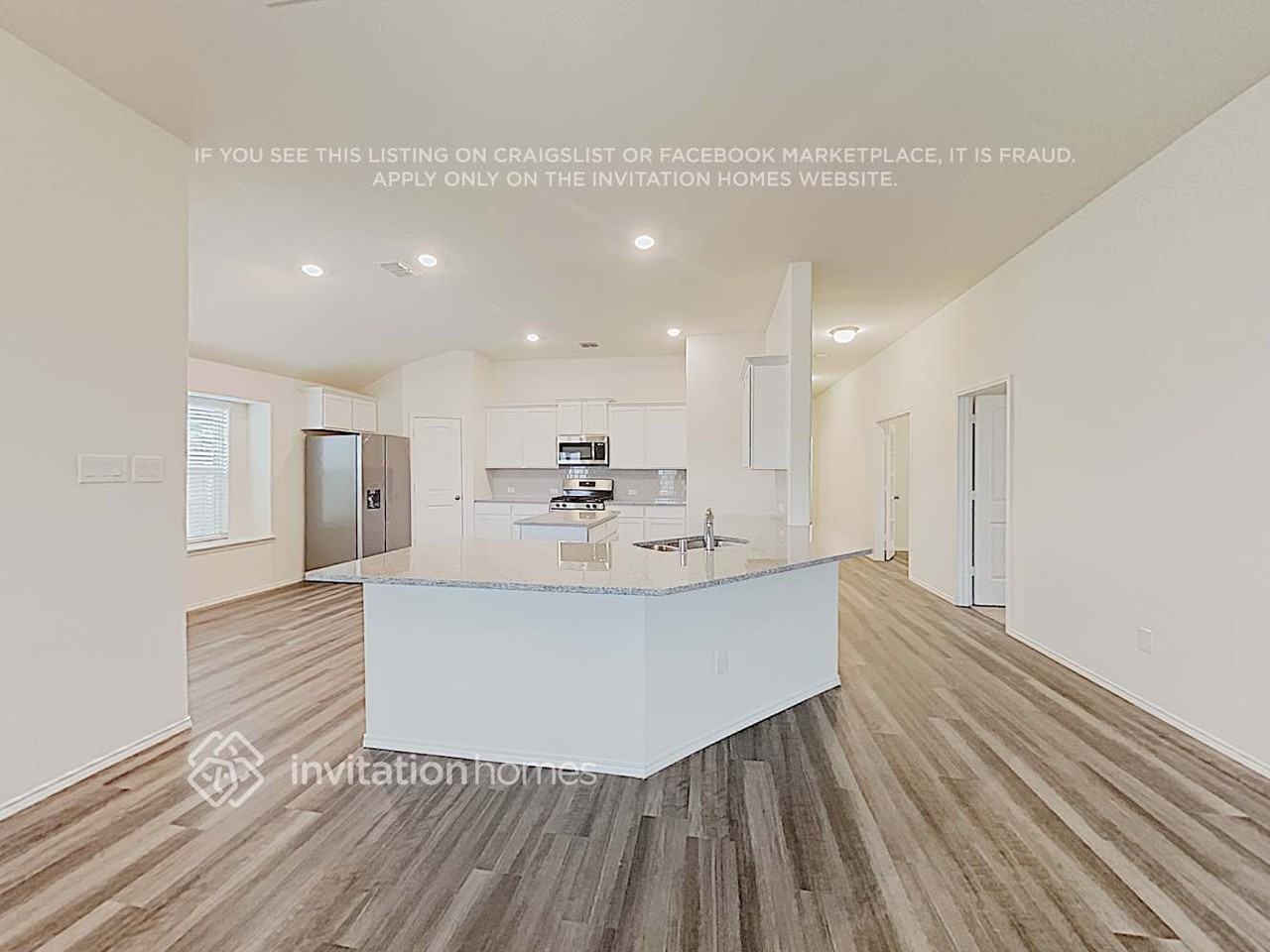 14464 Artisan Dr - Photo 4 of 16