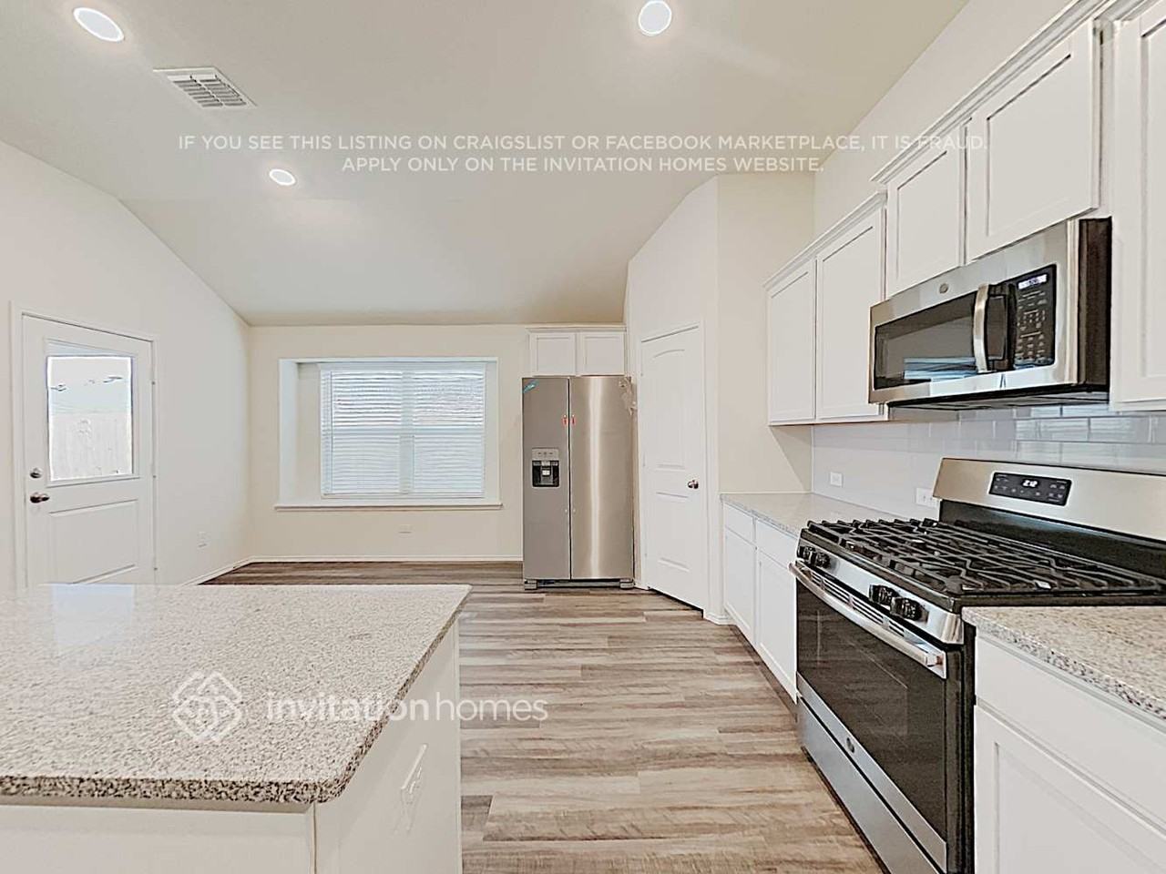 14464 Artisan Dr - Photo 6 of 16