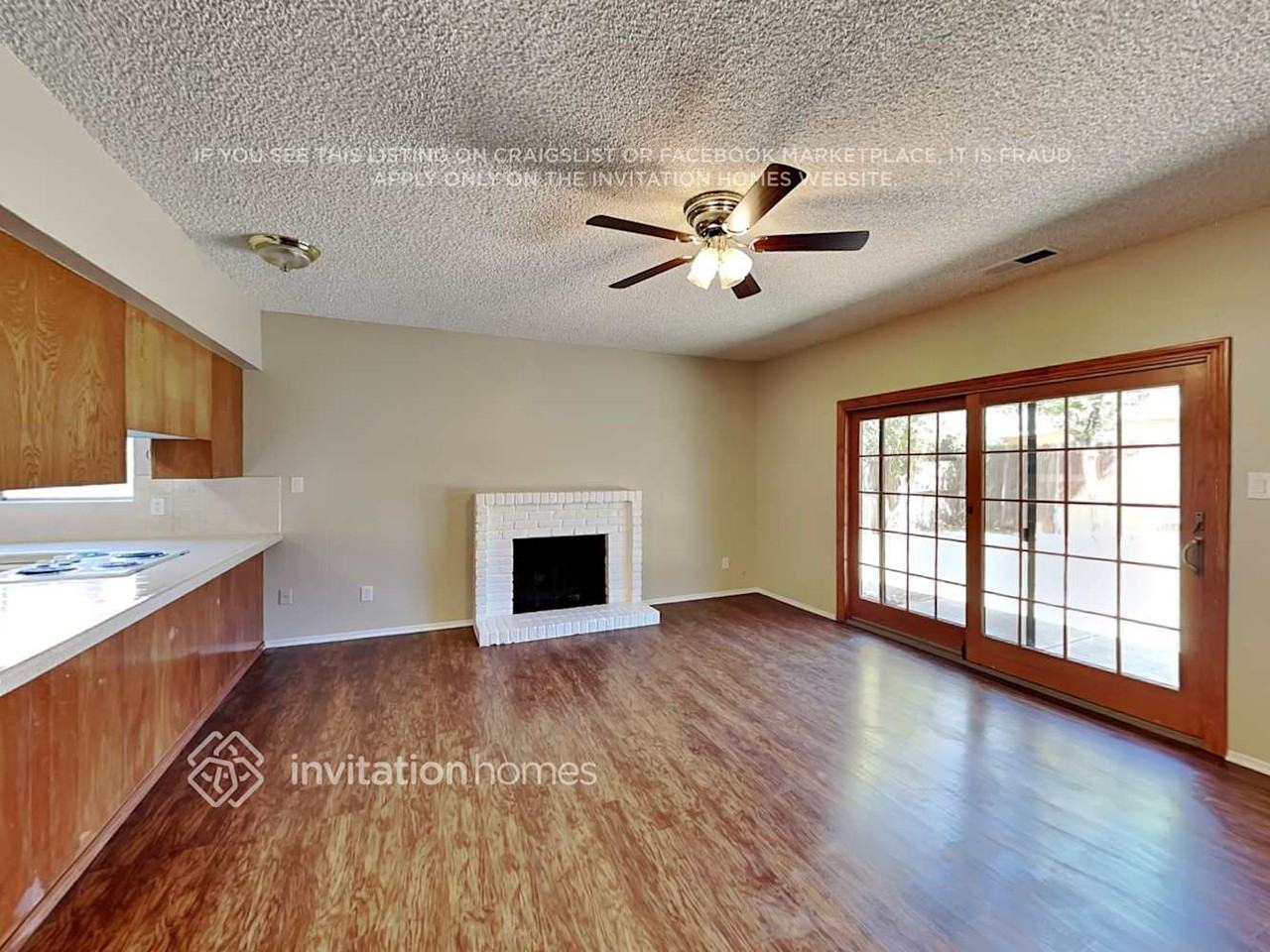 2453 Aramon Dr - Photo 5 of 17