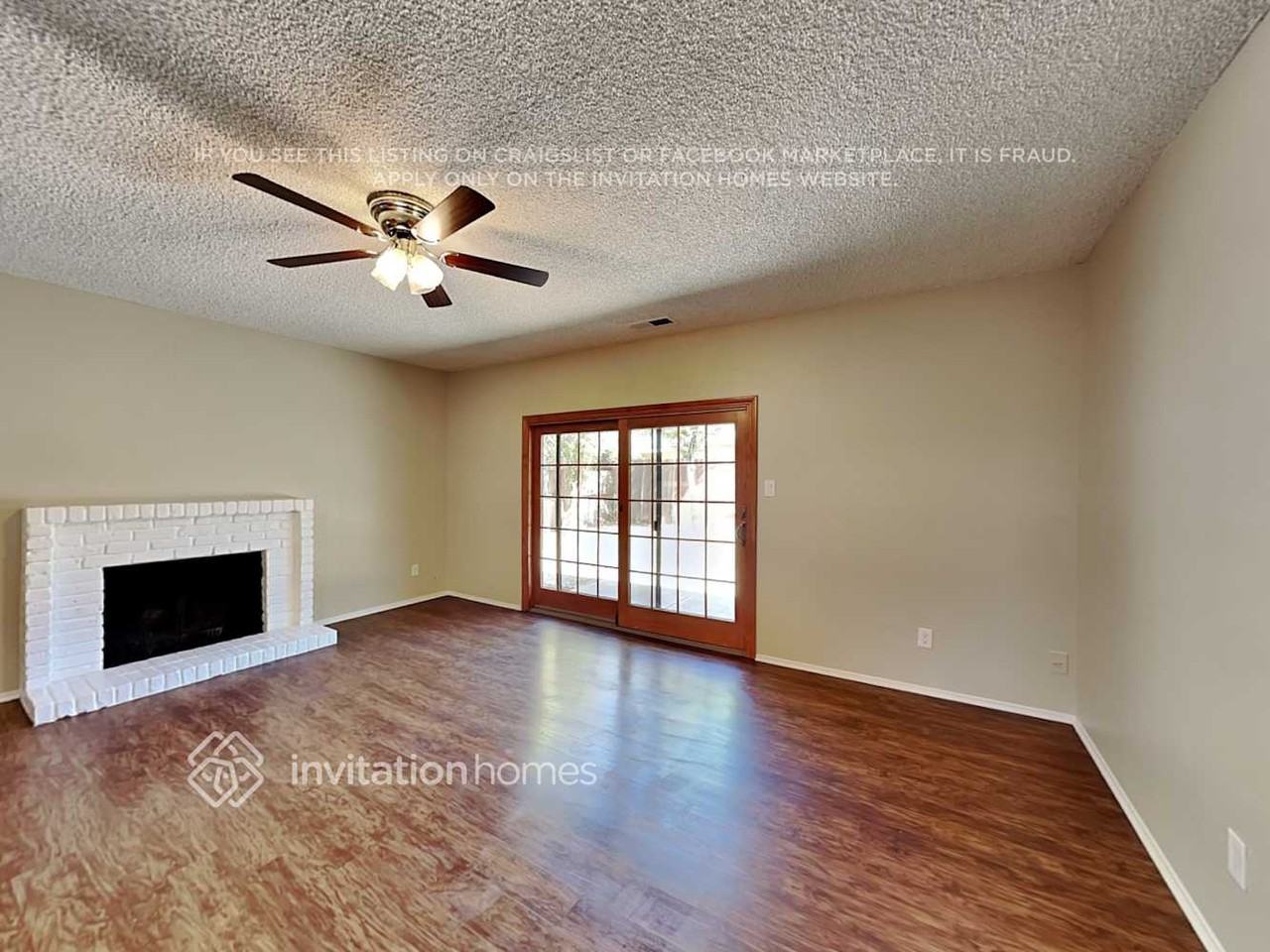 2453 Aramon Dr - Photo 6 of 17
