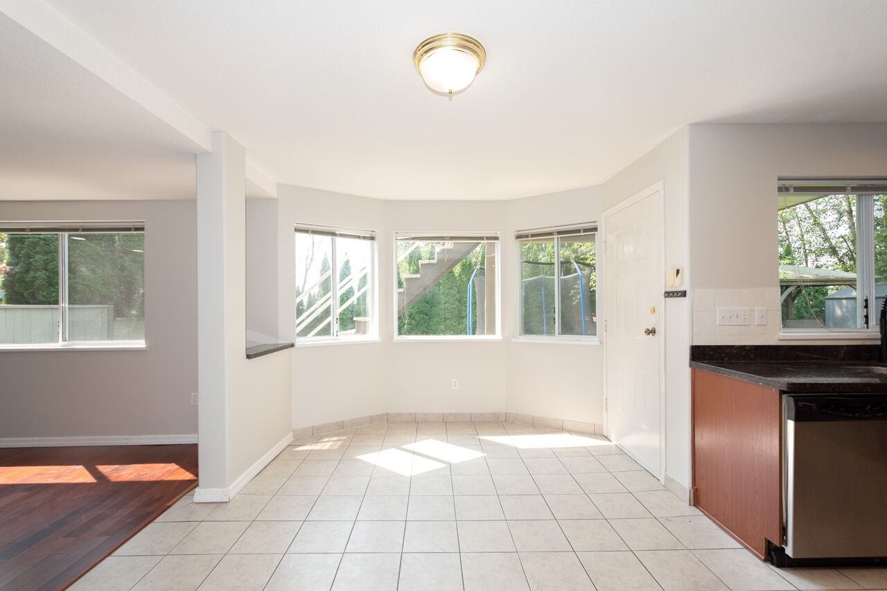 2831 Greenbrier Place - Photo 5 of 17