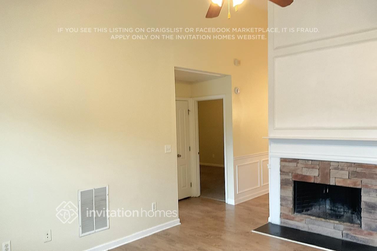 400 Upson Ln - Photo 6 of 21