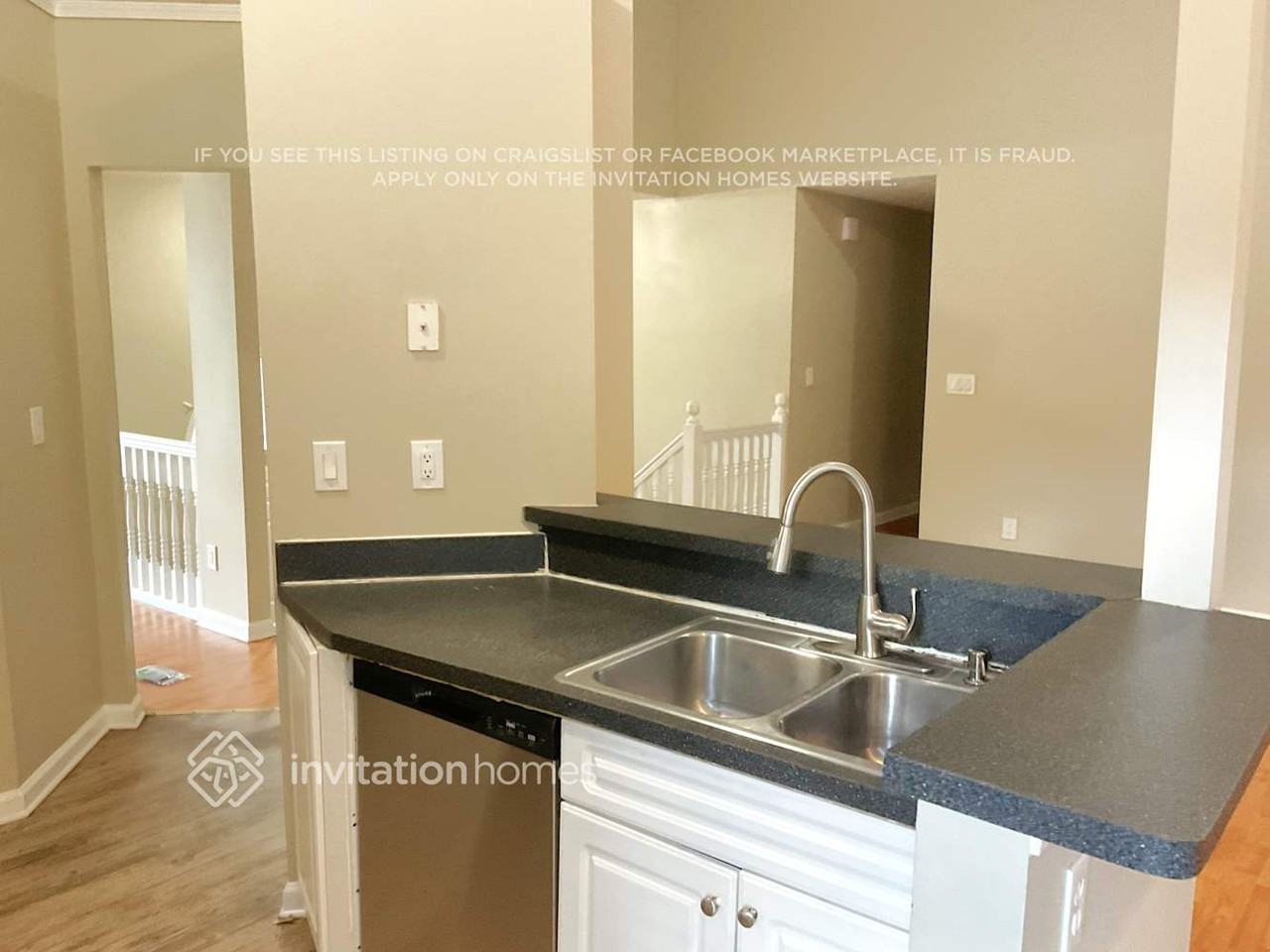 4088 Water Hole Ct - Photo 4 of 14
