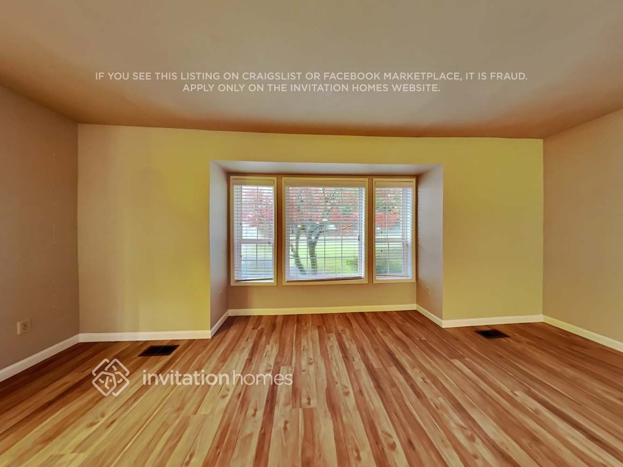 5716 204th Street Ct E - Photo 4 of 24
