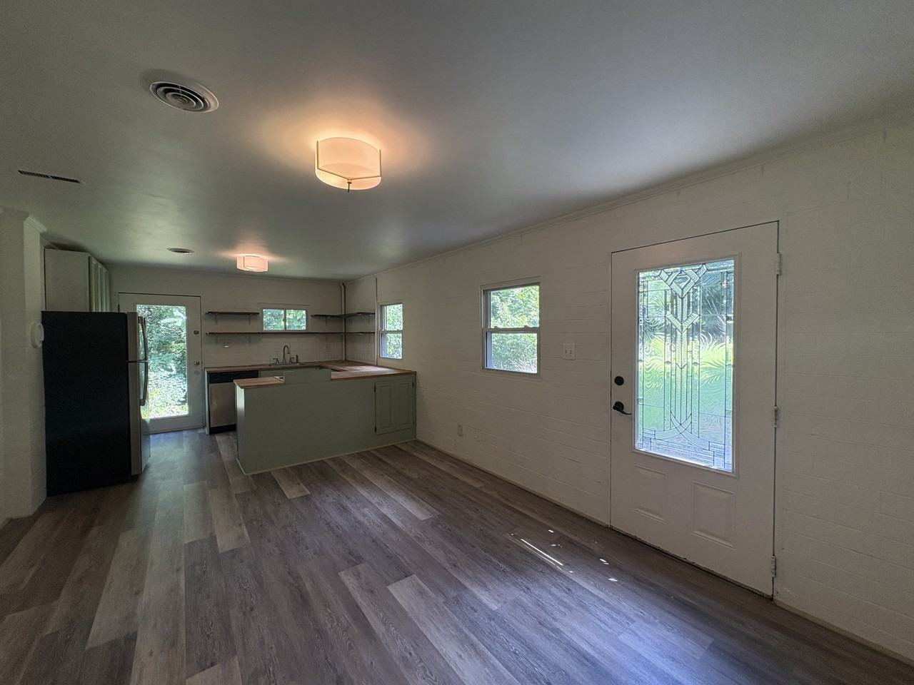 85 Harrison St #1 - Photo 4 of 24