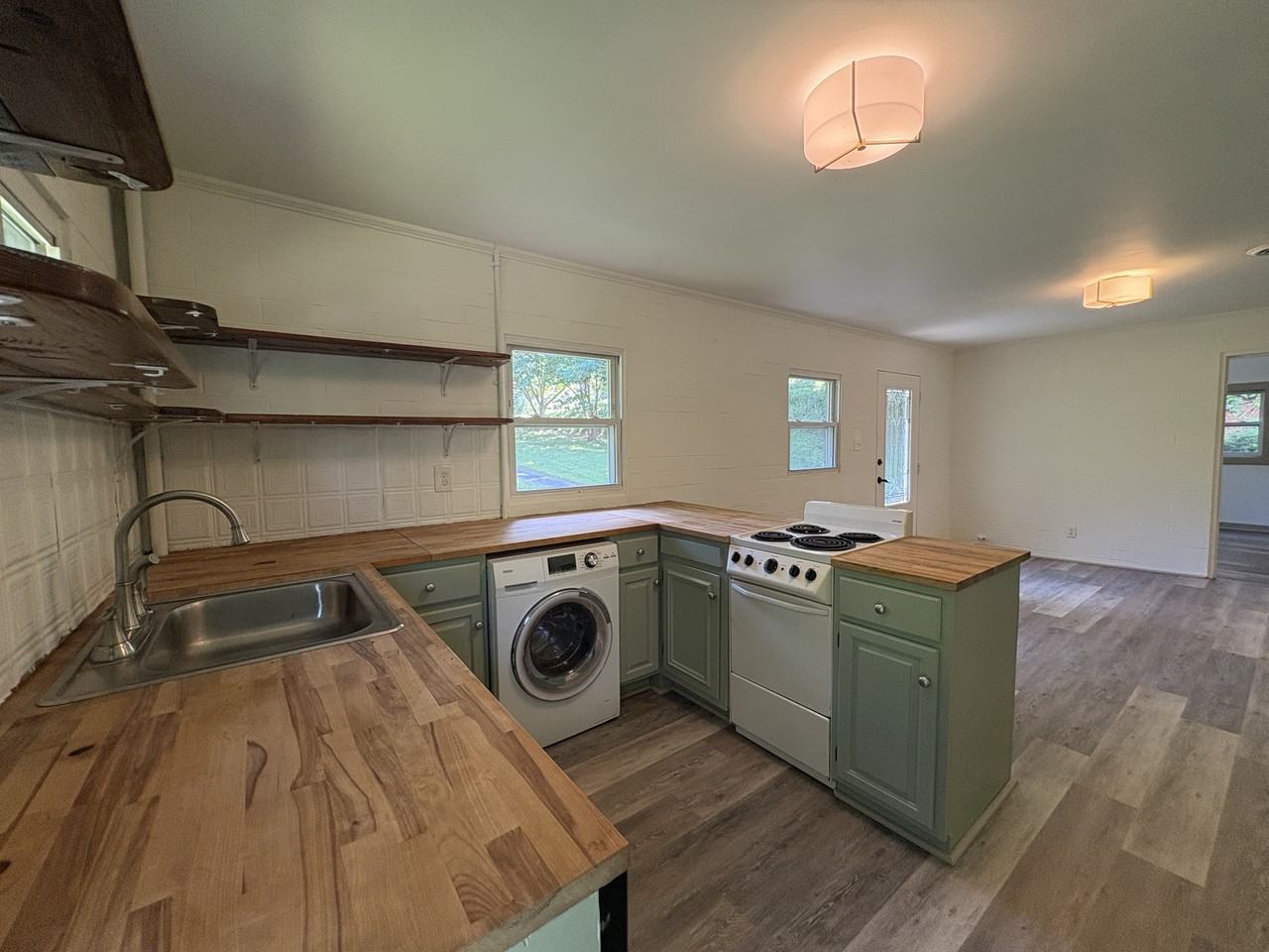85 Harrison St #1 - Photo 6 of 24