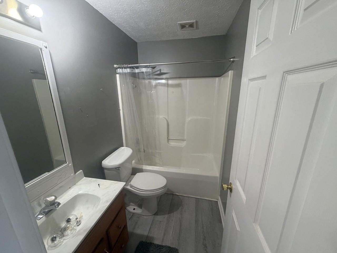 199 S Brook St Apt 4 #1 - Photo 5 of 7