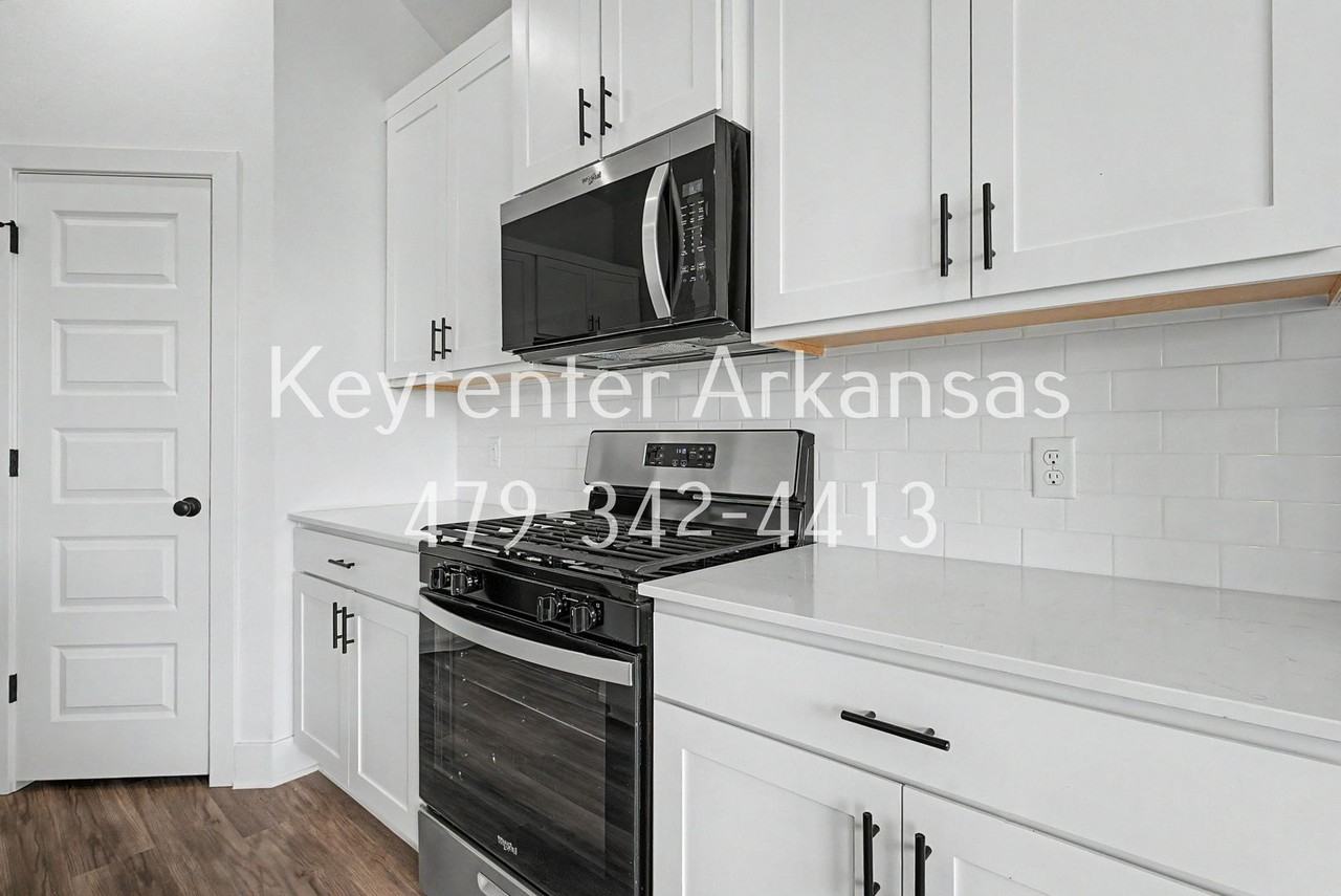 407 W Taverner Xing - Photo 7 of 25