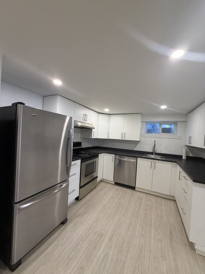 9452 Fletcher Street - Photo 4 of 23