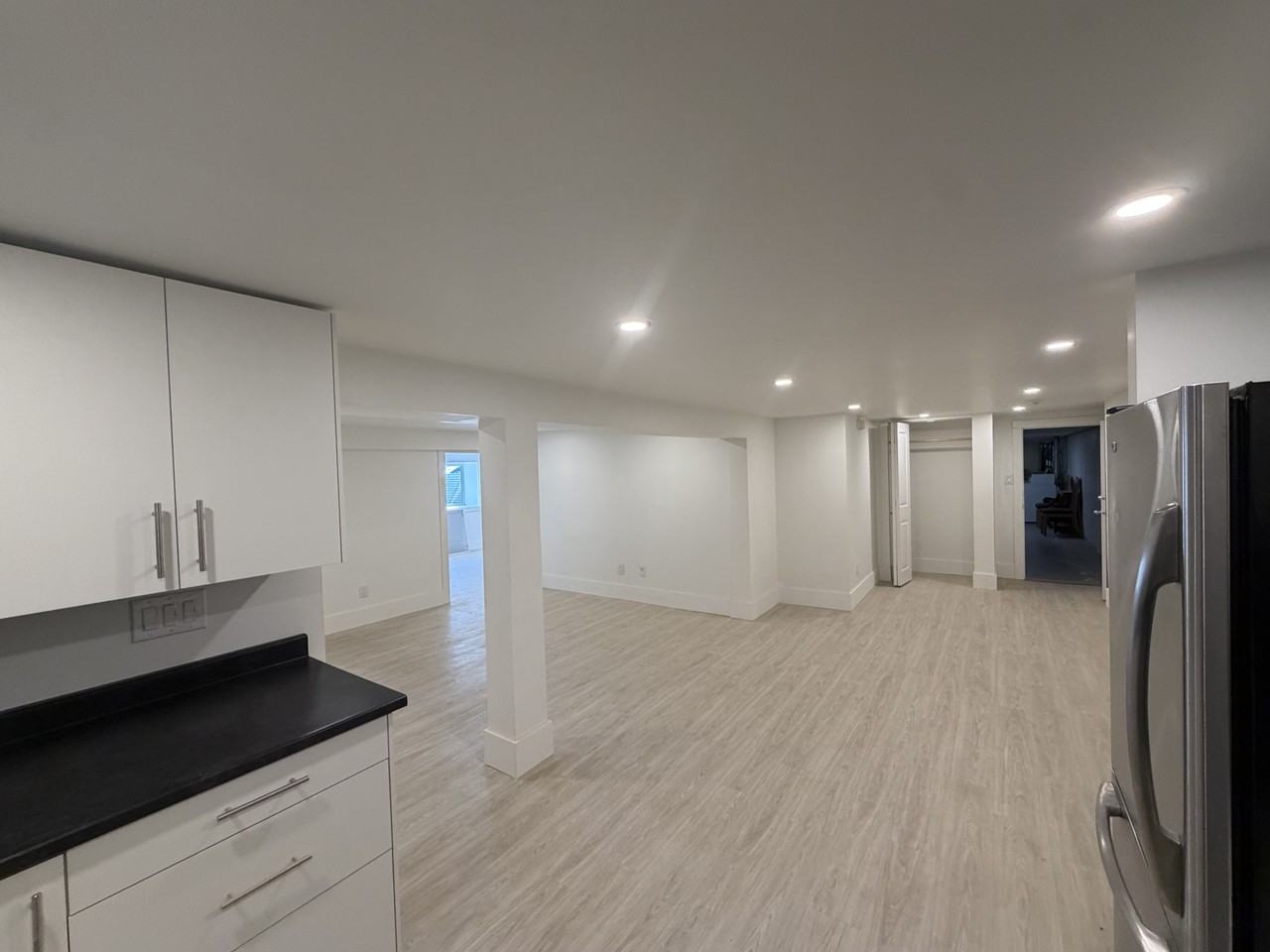 9452 Fletcher Street - Photo 7 of 23