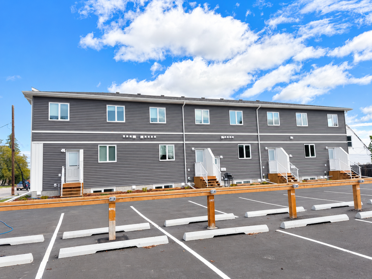 The Eastwood - Photo 4 of 20