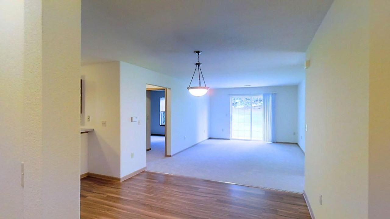 N168W21770 Main St - Photo 2 of 10