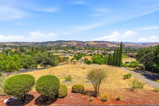 19563 Almaden Rd - Photo 1 of 1