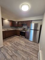 featured image of 196 Flintridge Dr