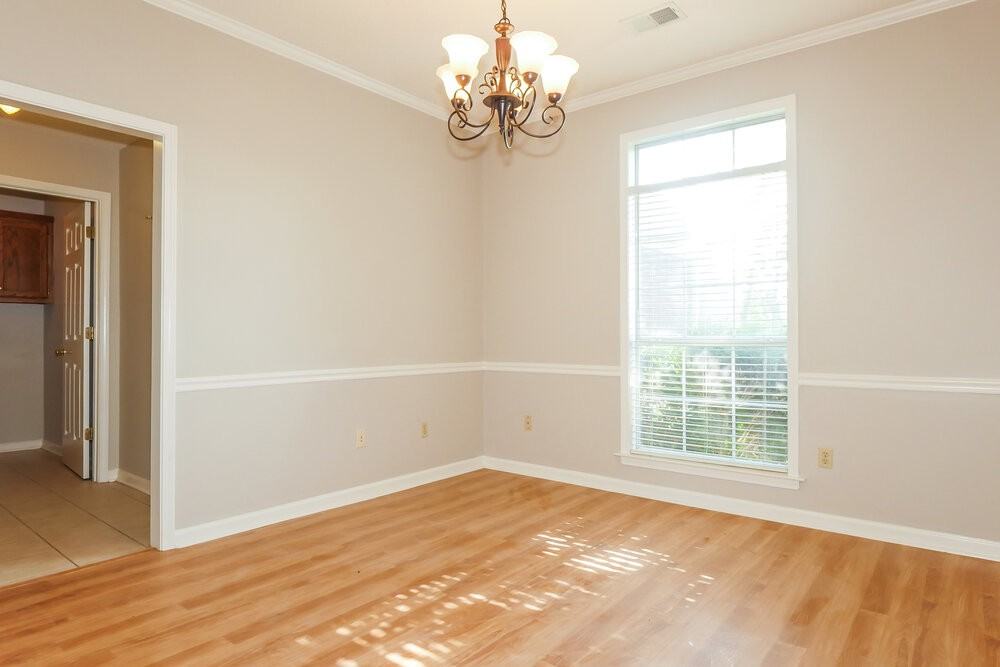 3924 Tamara Dr - Photo 7 of 17