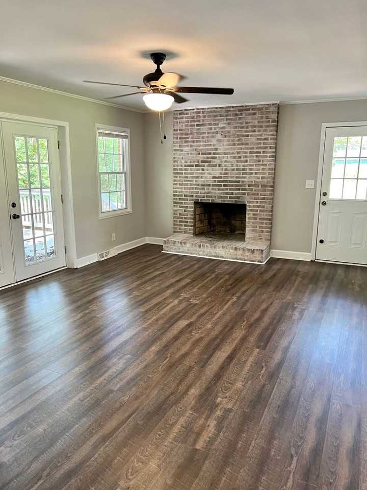1278 Redding Ln - Photo 5 of 31