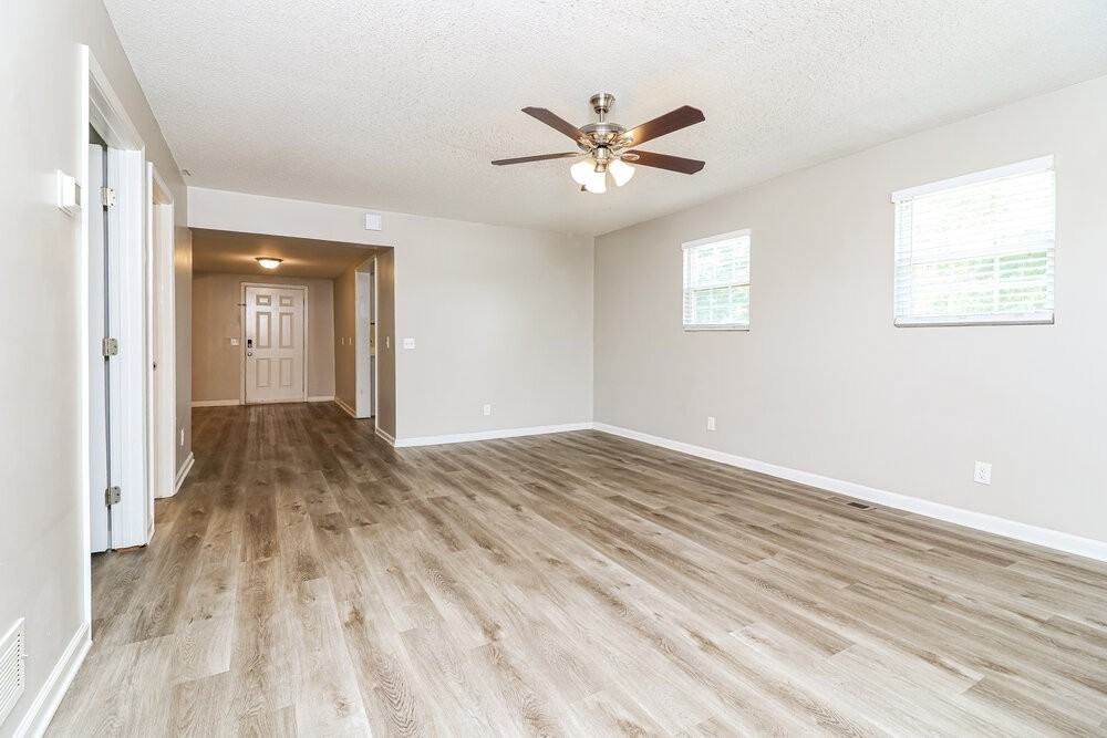 1146 Little Vine Church Rd - Photo 6 of 17
