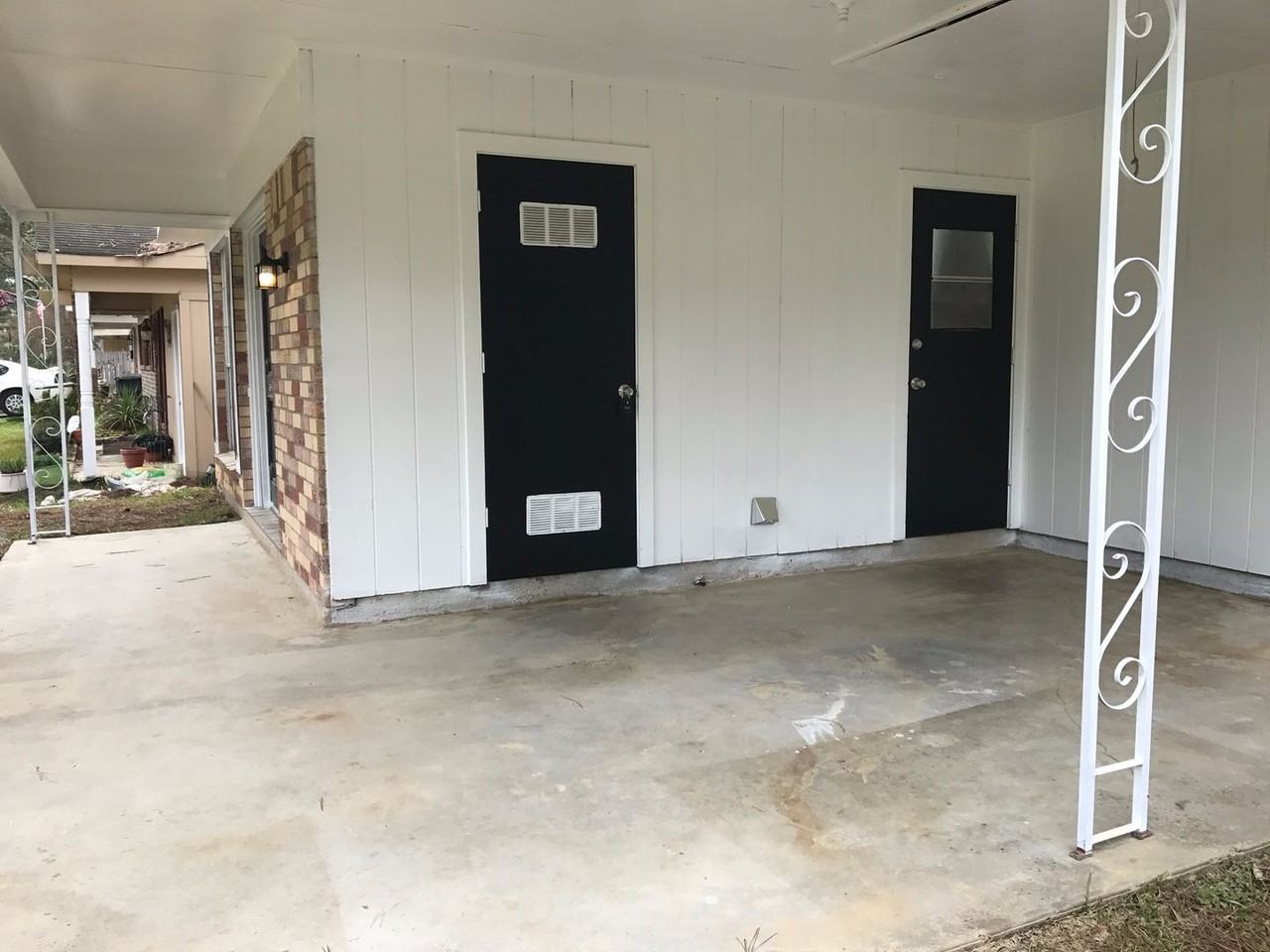 9214 N Southland Park Dr - Photo 2 of 11