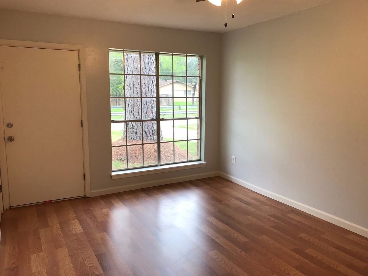 9214 N Southland Park Dr - Photo 4 of 11