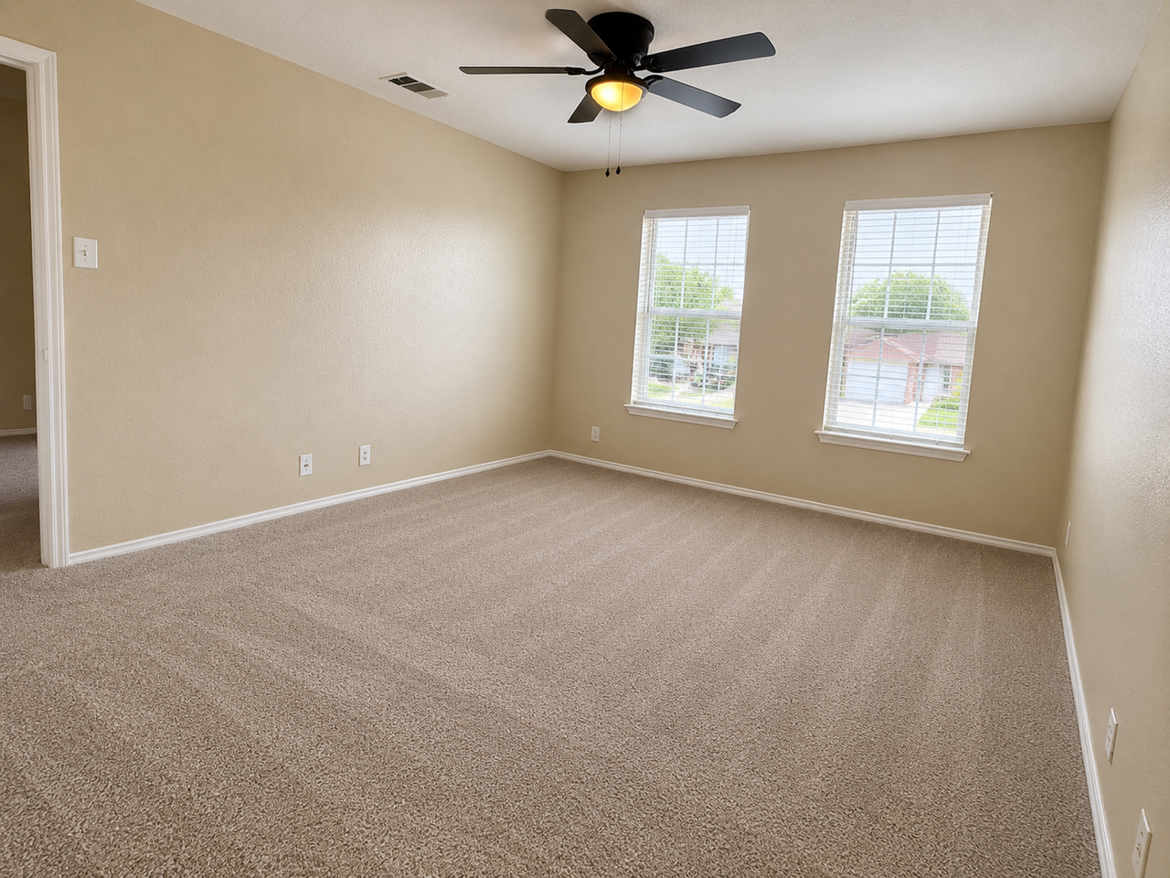 10719 Shaenmeadow - Photo 4 of 22