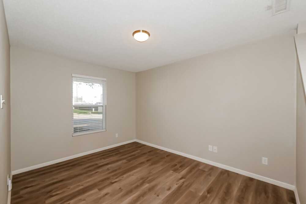 2046 Morning Light Ln - Photo 6 of 17