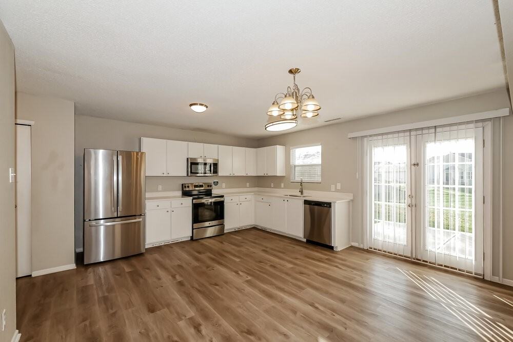 2046 Morning Light Ln - Photo 7 of 17