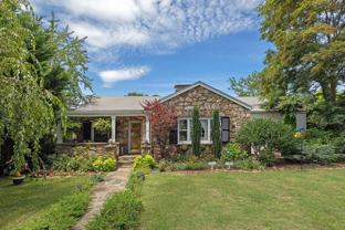 16 Lorraine Ave - Photo 1 of 1