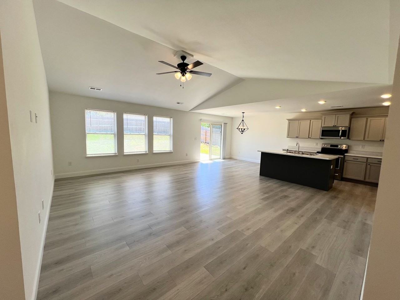 163 Zeigenbein Cir - Photo 2 of 14