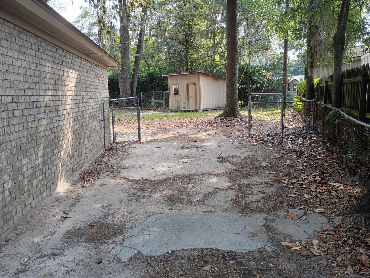 308 Stacie Ct - Photo 3 of 21