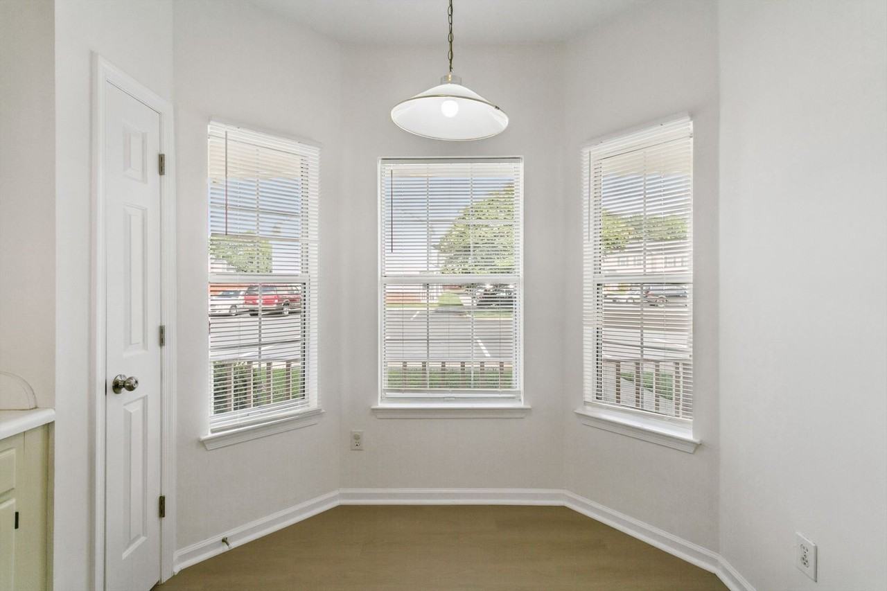 104 Monument Ct - Photo 6 of 27