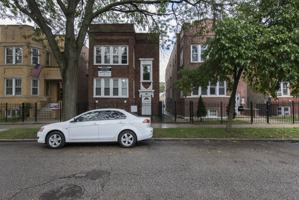 featured image of 6210 S Whipple St