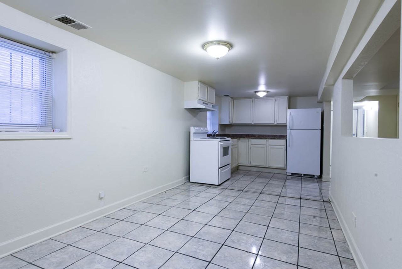 6210 S Whipple - Photo 7 of 10