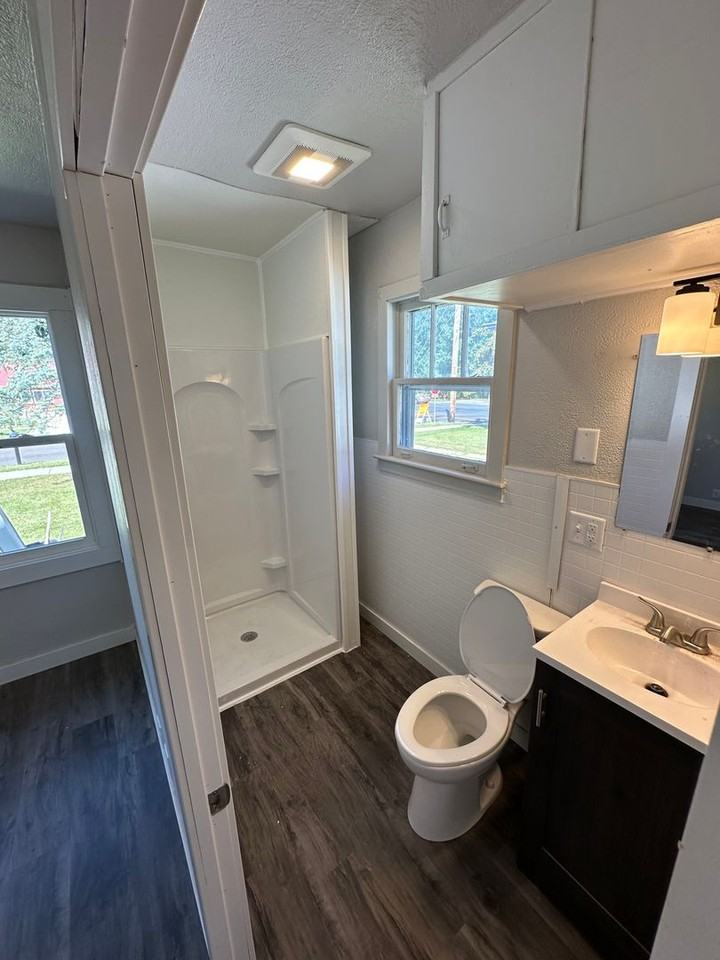 2115 Omaha St - Photo 6 of 8