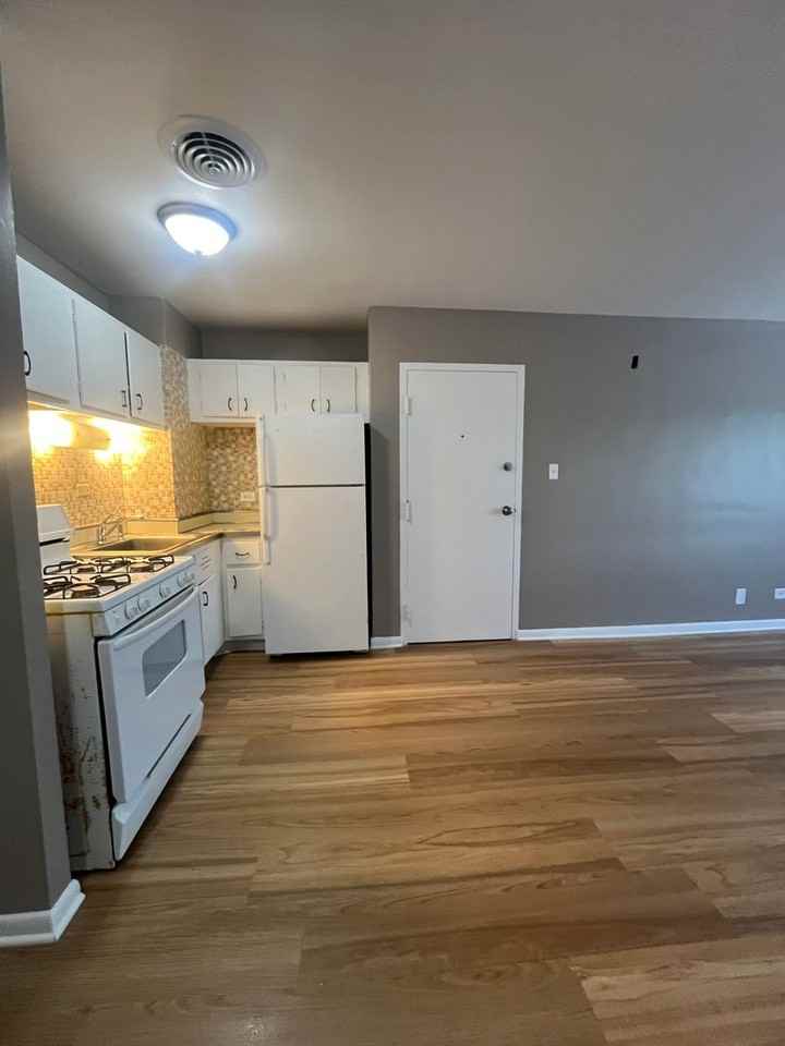 Dryden Square Apartments - Photo 2 of 12