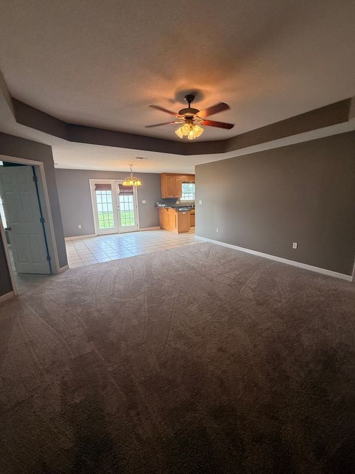5203 Branch Point Dr - Photo 2 of 10