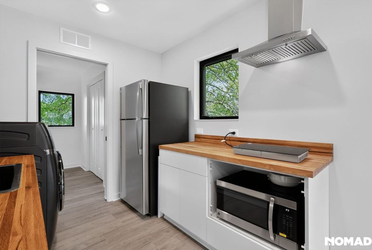 2413 Glascock St - Photo 5 of 11