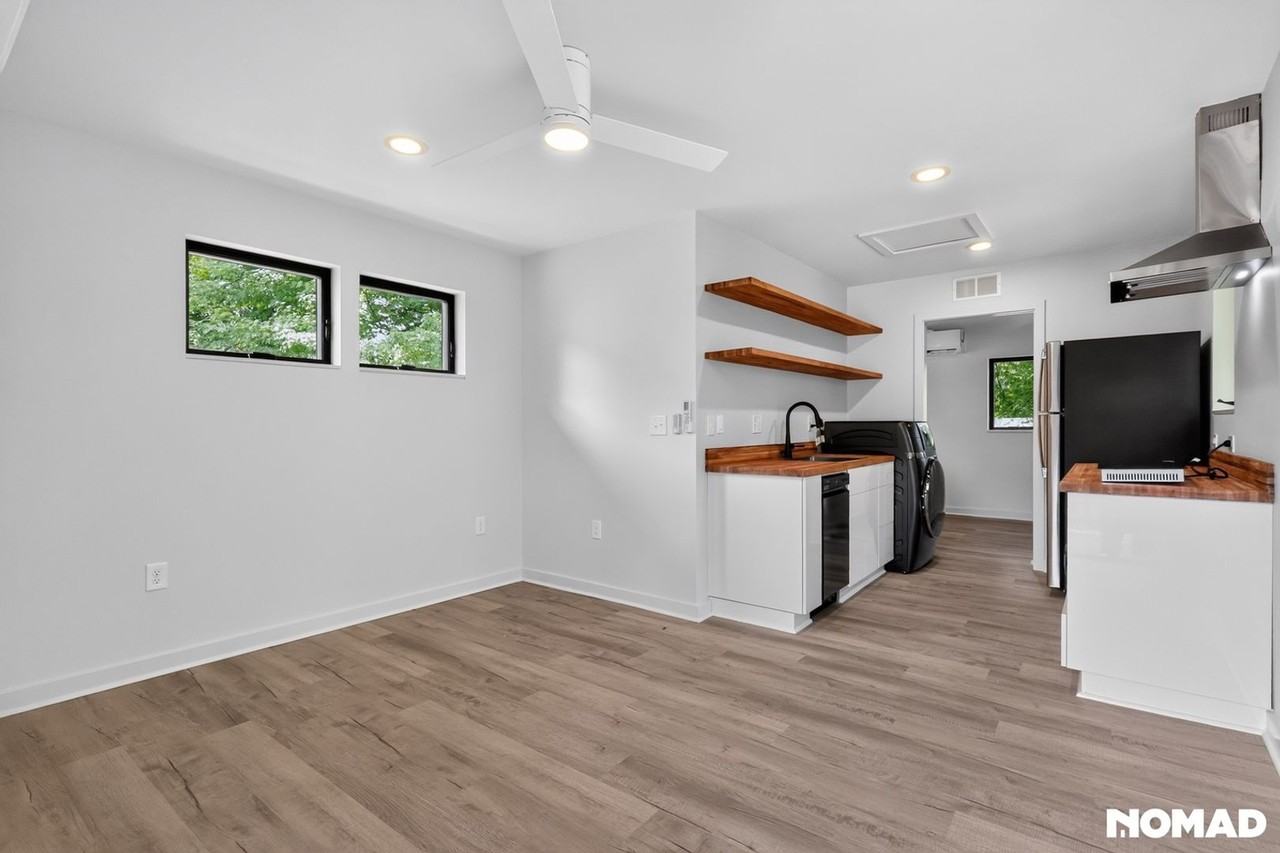 2413 Glascock St - Photo 7 of 11