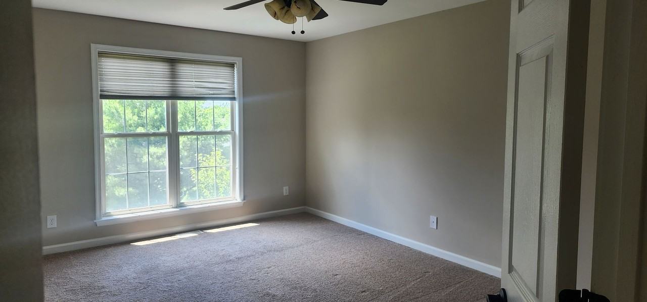 9810 Cannonball Ct - Photo 5 of 21
