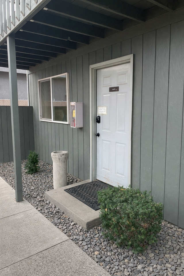 201B Valleyview Ave #14 - Photo 7 of 16