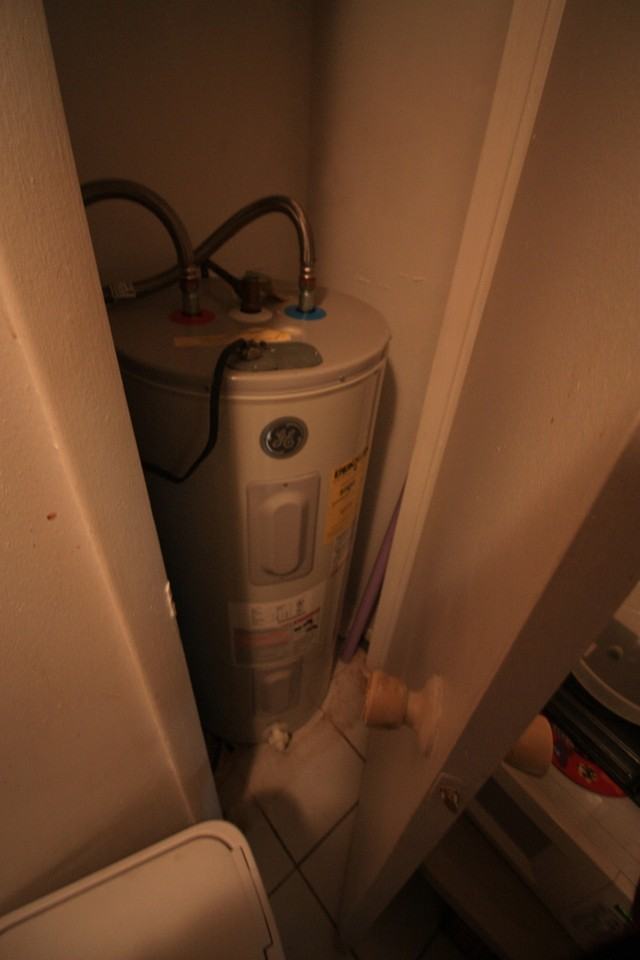 4200 St Georges Ave - Photo 5 of 16