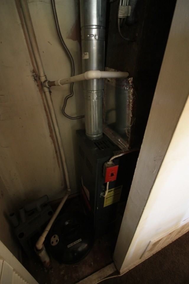 4200 St Georges Ave - Photo 7 of 16