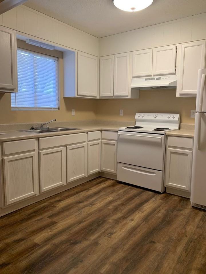 131 Cherokee Cir - Photo 6 of 15