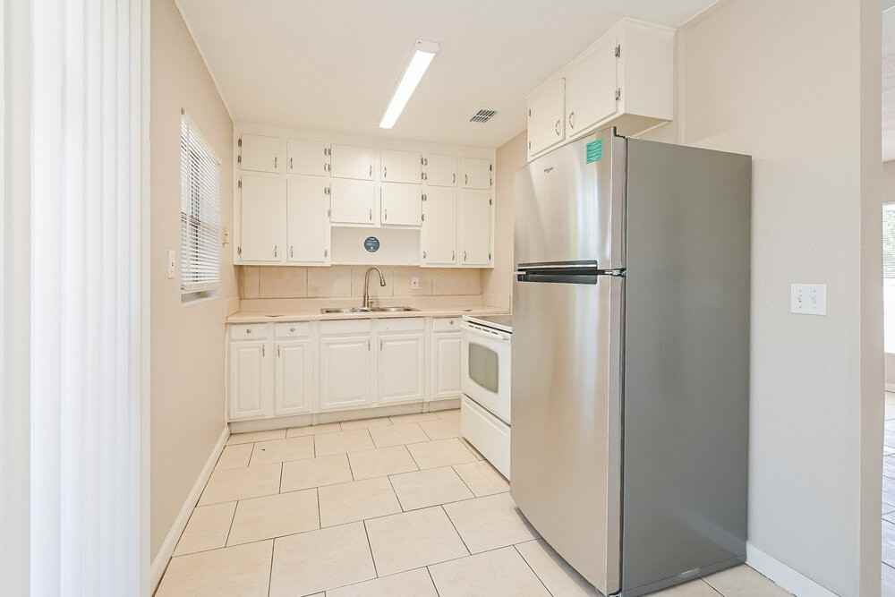 417 Hayton Ave - Photo 7 of 16