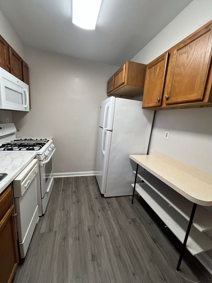 133 W Reed Ave - Photo 5 of 13